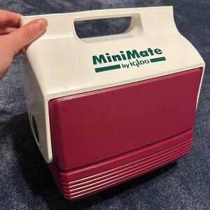 Vintage Igloo Mini-Mate Personal Cooler